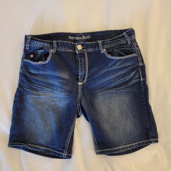 Rhythm in Blues Women's Stretch Blue Jean Shorts Denim Size 12 - Picture 2 of 9